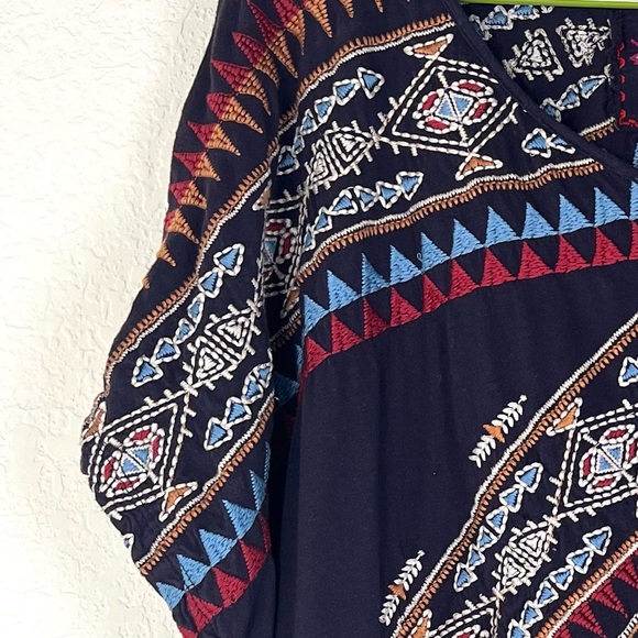Johnny Was Geometric Patterned Embroidered Oversized Top - Picture 4 of 6